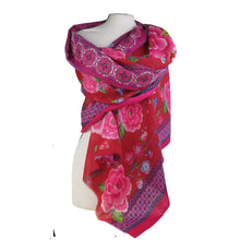 Load image into Gallery viewer, Wool stole with flowers on a Caucasian red background
