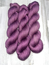 Load image into Gallery viewer, Yak Fingering | Jems Luxe Fibers