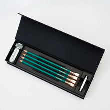 Load image into Gallery viewer, Blackwing Matte Green Pencil Essentials Set | Blackwing