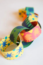 Load image into Gallery viewer, Celebration Paper Chain Kit | East End Press