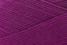 Load image into Gallery viewer, Uni Merino Mini | Universal Yarn