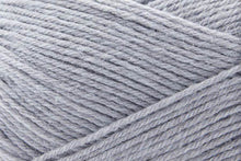 Load image into Gallery viewer, Uni Merino Mini | Universal Yarn