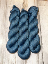 Load image into Gallery viewer, Yak Fingering | Jems Luxe Fibers