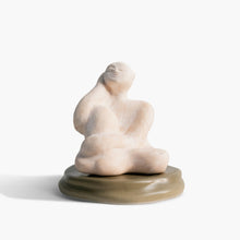 Load image into Gallery viewer, Geranium &amp; Vetiver Scented Sculpture | Austin Austin Organic