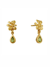 Load image into Gallery viewer, Small Rosette Peridot Hanging Teardrop Earrings | Alex Monroe
