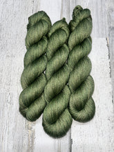 Load image into Gallery viewer, Yak Fingering | Jems Luxe Fibers