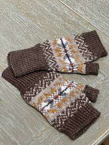 Brackens Mitts | Carol Martin