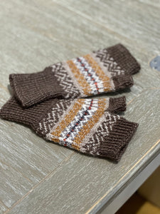 Brackens Mitts | Carol Martin