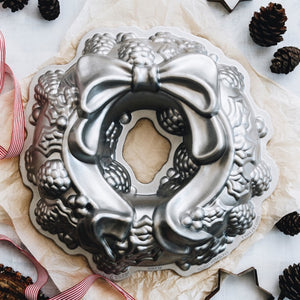Holiday Wreath Pan | Nordic Ware