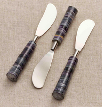 Load image into Gallery viewer, Fiori Handmade Stainless Steel and Bone Spreaders (set of 3) | Texxture Home