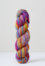 Load image into Gallery viewer, Uneek Fingering | Urth Yarns