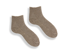 Load image into Gallery viewer, Women&#39;s tipped rib wool cashmere shortie socks | Lisa B.