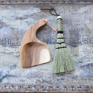 Sorghum Hand Broom & Dustpan | Earth & Nest