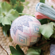 Load image into Gallery viewer, Peach Flower Temari Kit  | Nona