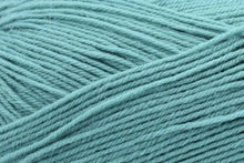 Load image into Gallery viewer, Uni Merino Mini | Universal Yarn