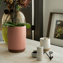 Load image into Gallery viewer, Rose Forever Candle No. 01 | Siblings Co.