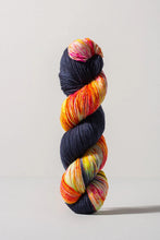 Load image into Gallery viewer, Carmen | Gusto Wool