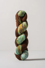 Load image into Gallery viewer, Carmen | Gusto Wool