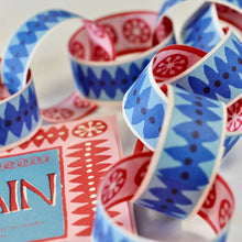 Load image into Gallery viewer, Cambridge Imprint | Paperchain