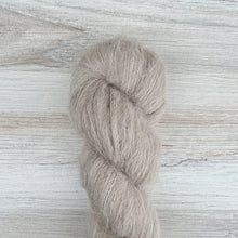 Load image into Gallery viewer, Suri Silk | Fiber MacGyver