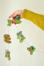 Load image into Gallery viewer, Holly and Ivy Sewn Garland | East End Press
