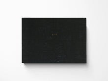 Load image into Gallery viewer, Isshoni Desk Pad Notebook | Daigo