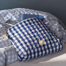 Load image into Gallery viewer, Karla Toiletry Bag | Juna