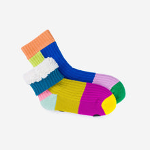 Load image into Gallery viewer, Mismatch Knit House Socks | Verloop