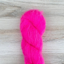 Load image into Gallery viewer, Suri Silk | Fiber MacGyver