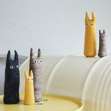 Load image into Gallery viewer, The Curious Felt Cat | Aveva