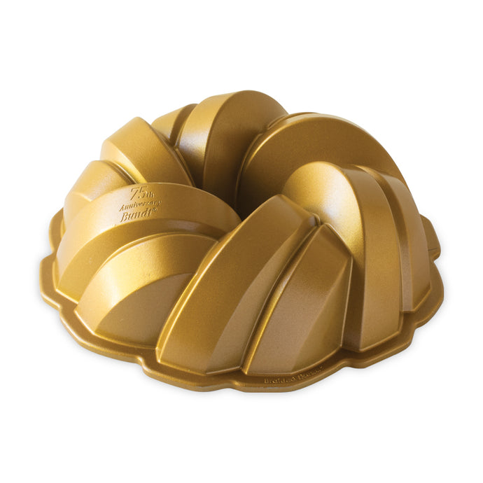 Braided Bundt® Pan | Nordic Ware