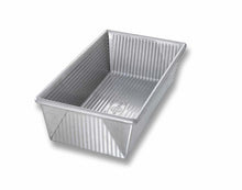 Load image into Gallery viewer, USA PAN® Medium Loaf Pan 9&quot; x 5&quot; | USA Pan