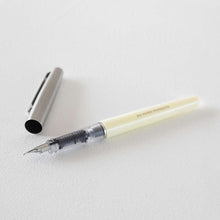 Load image into Gallery viewer, MD Fountain Pen | Midori